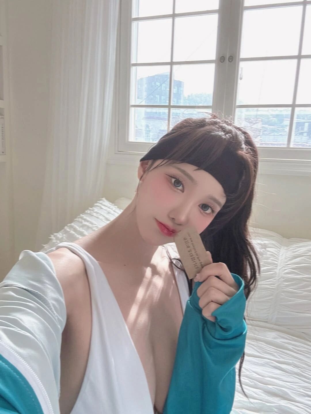 极品韩妹超凶上围加上这个极致曲线,真是让人欲罢不能!!! 第4张 极品韩妹超凶上围加上这个极致曲线,真是让人欲罢不能!!!