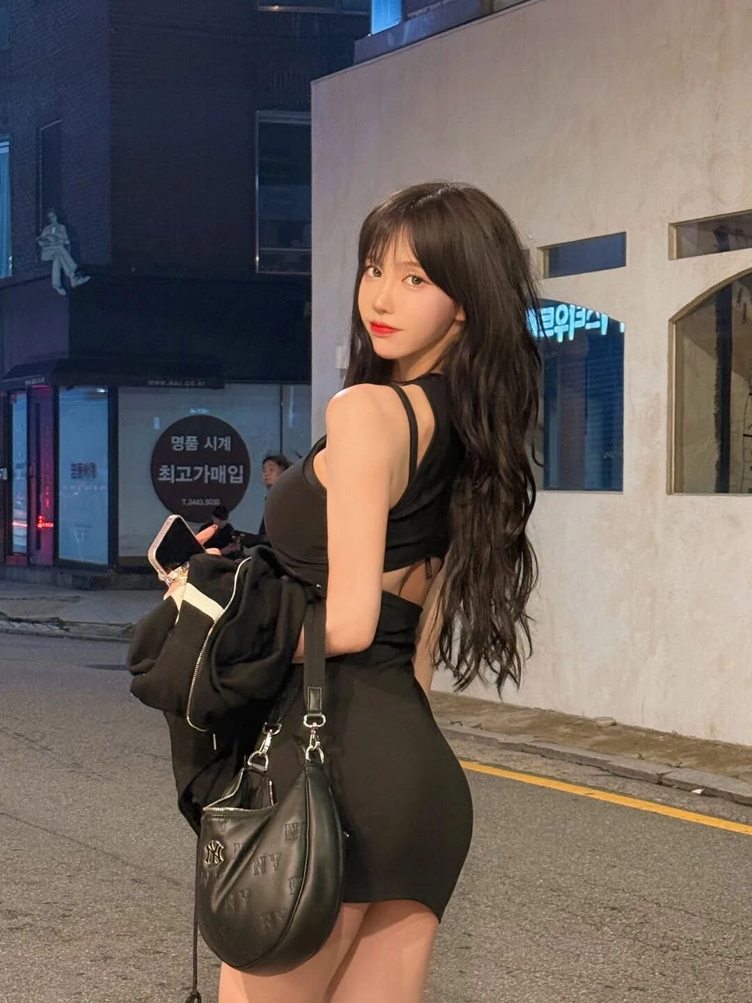 极品韩妹超凶上围加上这个极致曲线,真是让人欲罢不能!!! 第7张 极品韩妹超凶上围加上这个极致曲线,真是让人欲罢不能!!!