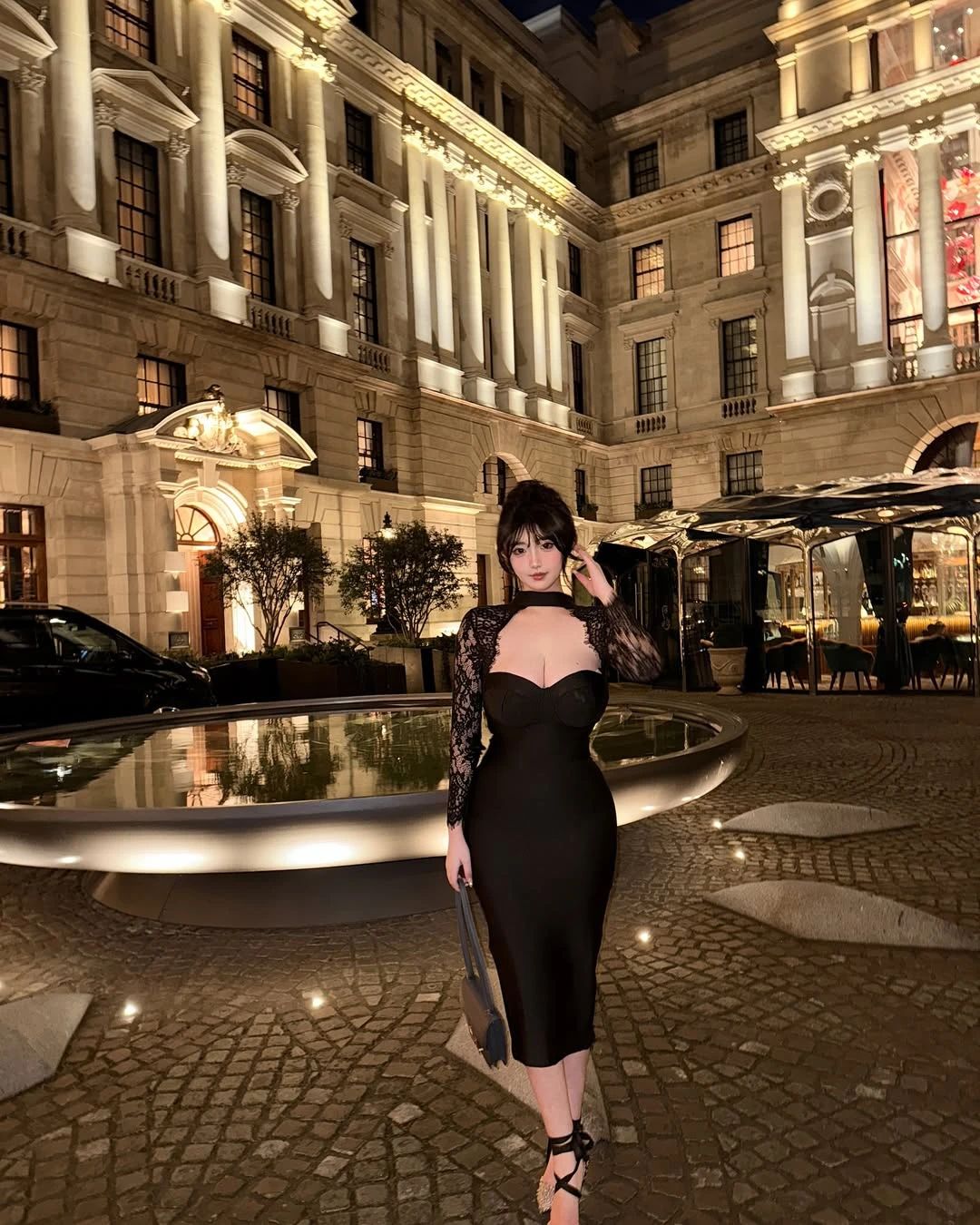 丰满身材加上这超凶上围,简直是绝了!!! 第14张 丰满身材加上这超凶上围,简直是绝了!!!