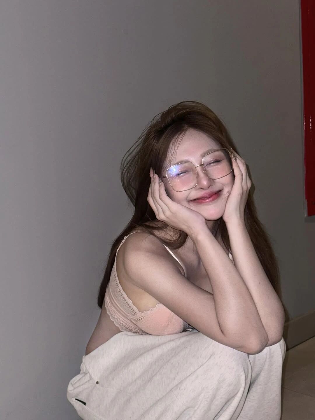 超赞身材加上这大白腿,真是太绝了!!! 第2张 超赞身材加上这大白腿,真是太绝了!!!