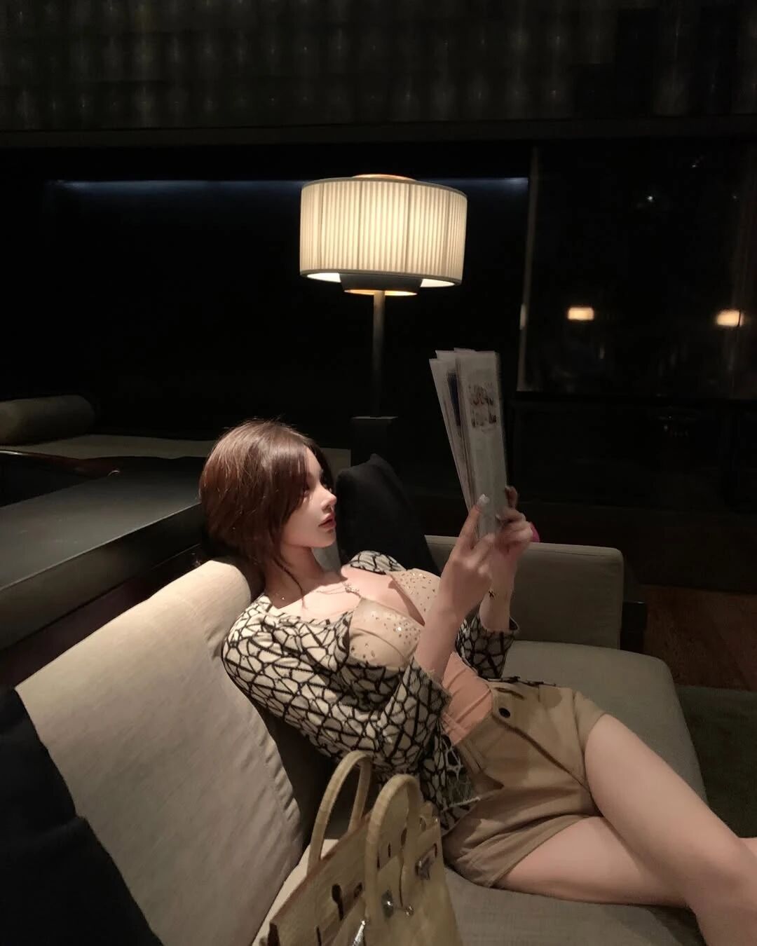 极品美腿又长又白再加上这黑丝,简直是绝了!!! 第9张 极品美腿又长又白再加上这黑丝,简直是绝了!!!