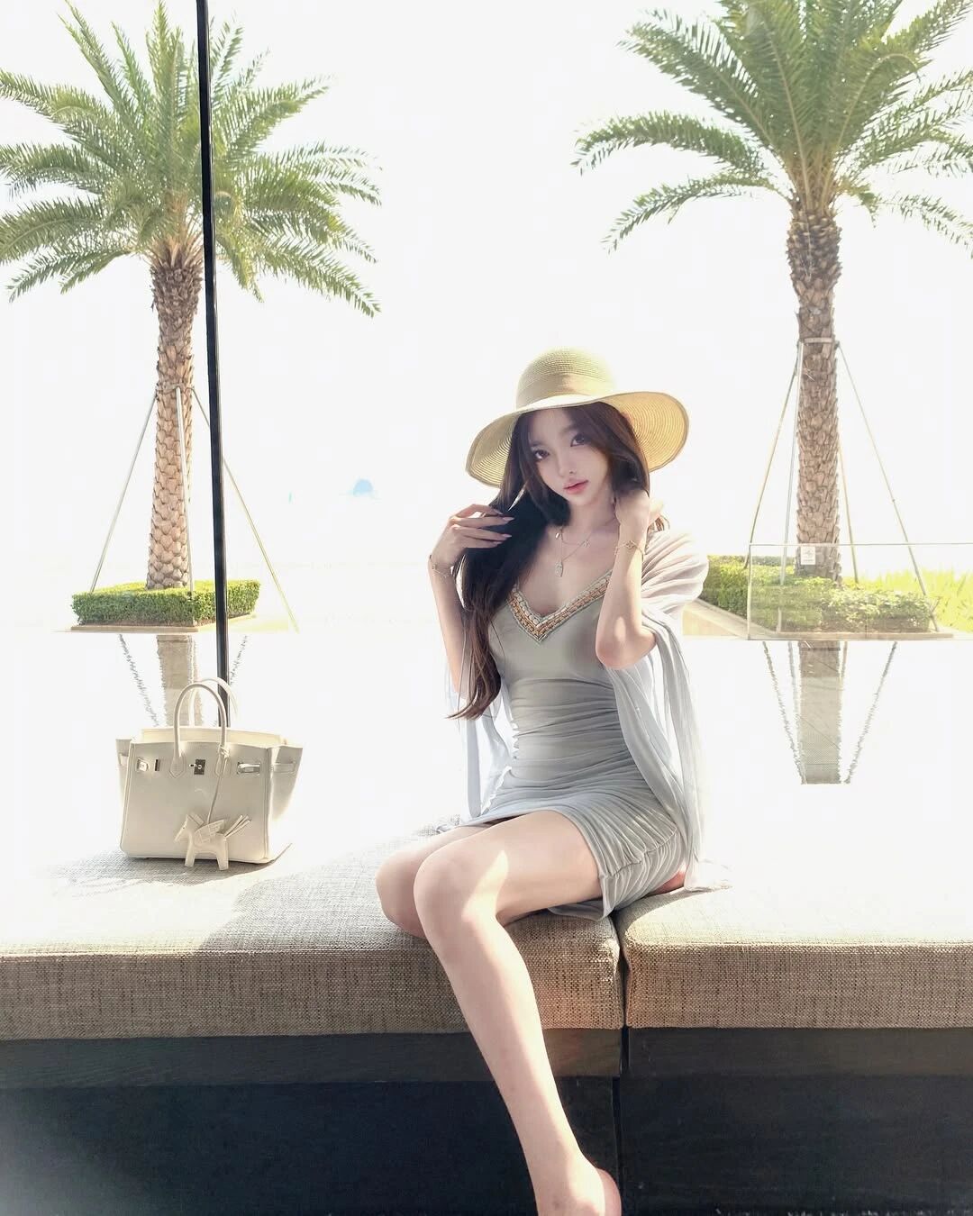 极品美腿又长又白再加上这黑丝,简直是绝了!!! 第7张 极品美腿又长又白再加上这黑丝,简直是绝了!!!