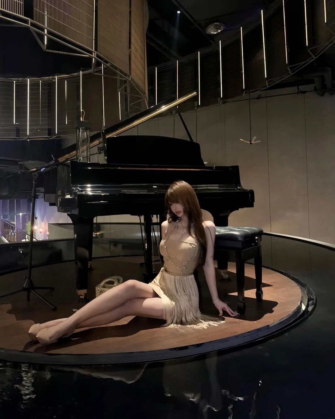 极品美腿又长又白再加上这黑丝,简直是绝了!!! 第19张 极品美腿又长又白再加上这黑丝,简直是绝了!!!